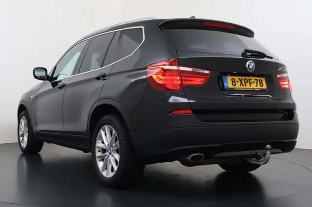BMW X3 (2014) thumbnail 3