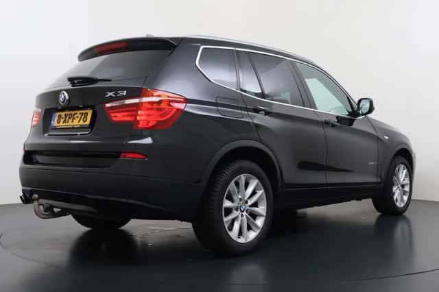 BMW X3 (2014) thumbnail 5