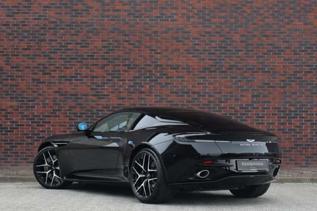 Aston Martin DB12 (2025) thumbnail 3