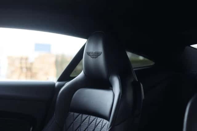 Aston Martin DB12 (2025) thumbnail 5