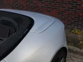 Aston Martin DB12 (2024) thumbnail 9