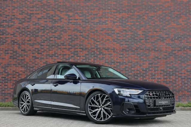 Audi S8 (2022) thumbnail 2