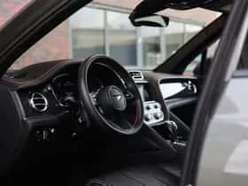 Bentley Bentayga (2021) thumbnail 35