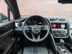 Bentley Bentayga (2021) thumbnail 36