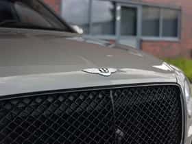 Bentley Bentayga (2021) thumbnail 10