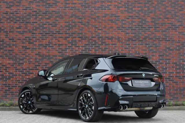 BMW M135i (2024) thumbnail 3