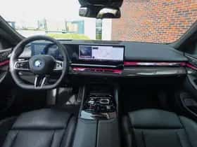 BMW 5-Serie (2025) thumbnail 4