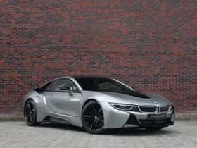 BMW I8 (2018) thumbnail 2