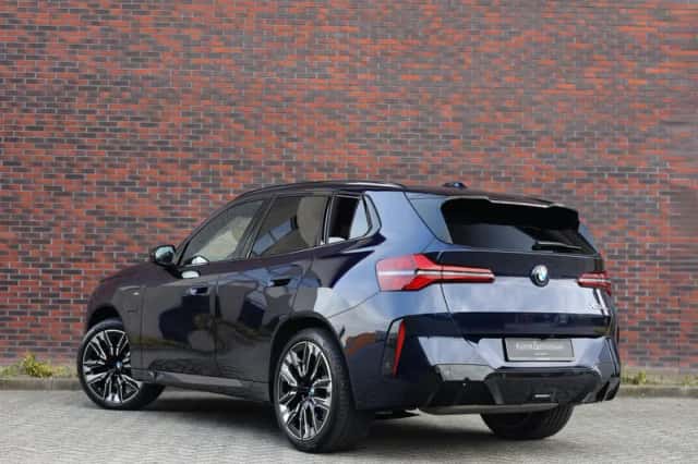 BMW X3 (2025) thumbnail 3