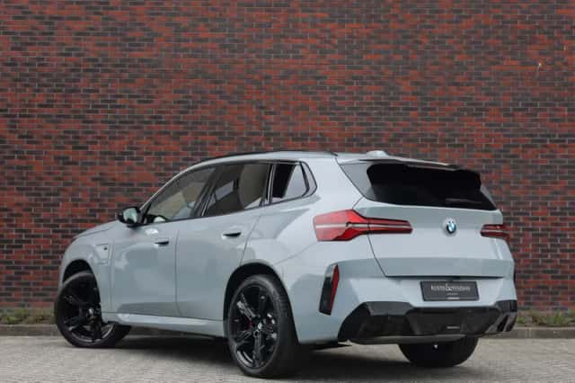 BMW X3 (2025) thumbnail 3