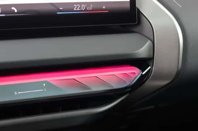 BMW X3 (2025) thumbnail 6