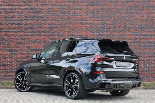 BMW X5 (2025) thumbnail 3