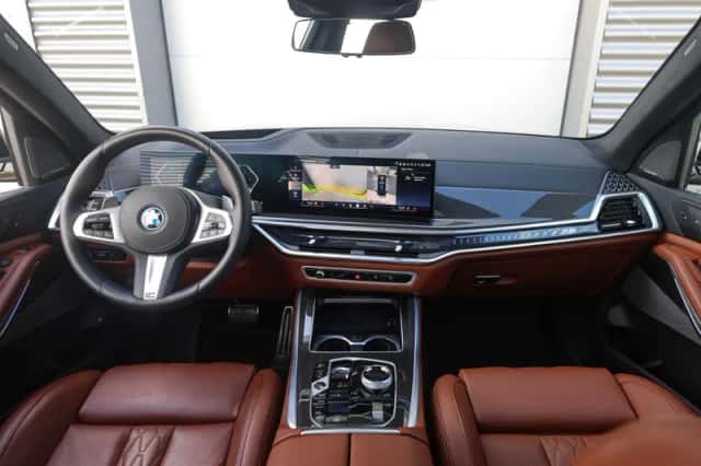 BMW X5 (2025) thumbnail 4