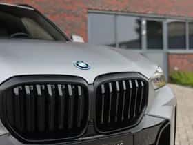 BMW X5 (2025) thumbnail 12
