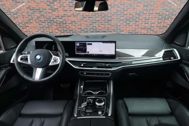 BMW X5 (2025) thumbnail 4