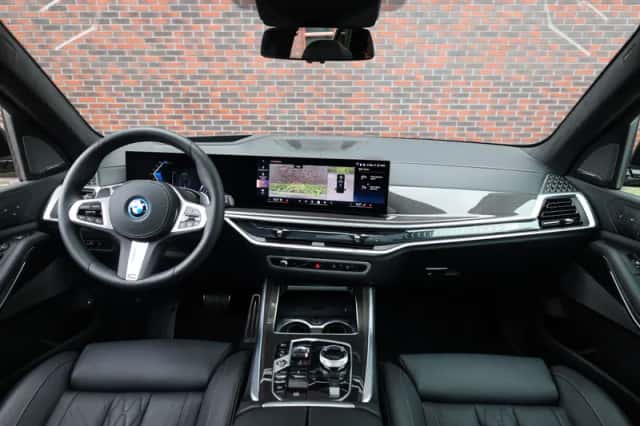 BMW X5 (2025) thumbnail 4