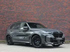 BMW X5 (2023) thumbnail 2