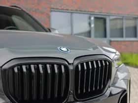 BMW X5 (2023) thumbnail 11