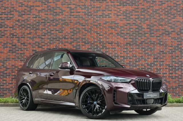 BMW X5 (2023) thumbnail 2