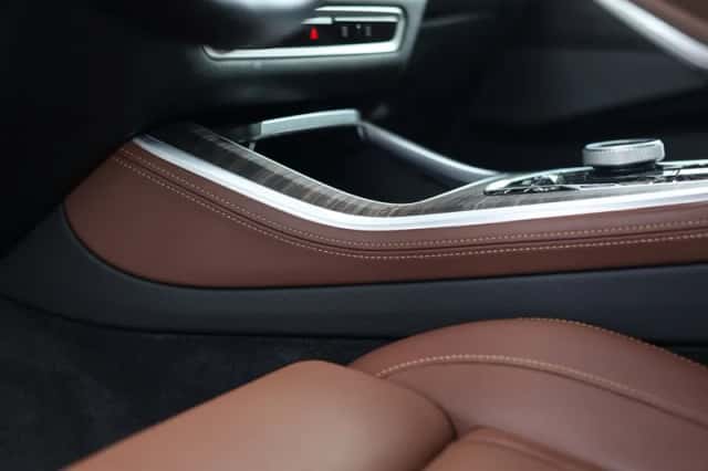 BMW X5 (2023) thumbnail 6
