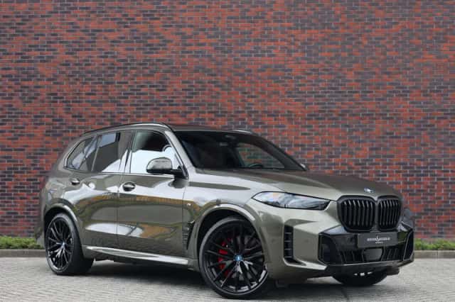 BMW X5 (2024) thumbnail 1