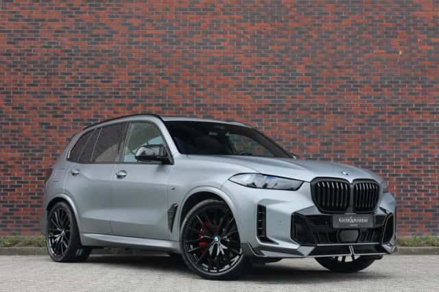 BMW X5 (2025) thumbnail 1
