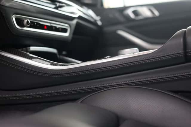 BMW X5 (2025) thumbnail 6