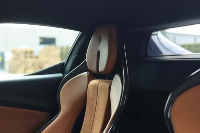 Ferrari 296 GTB (2024) thumbnail 5