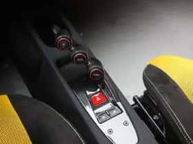 Ferrari 458 Speciale (2015) thumbnail 67