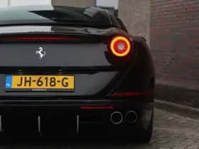 Ferrari California (2016) thumbnail 14