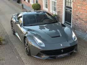 Ferrari F12 (2013) thumbnail 15