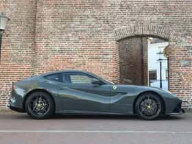 Ferrari F12 (2013) thumbnail 17