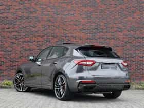 Maserati Levante (2020) thumbnail 3
