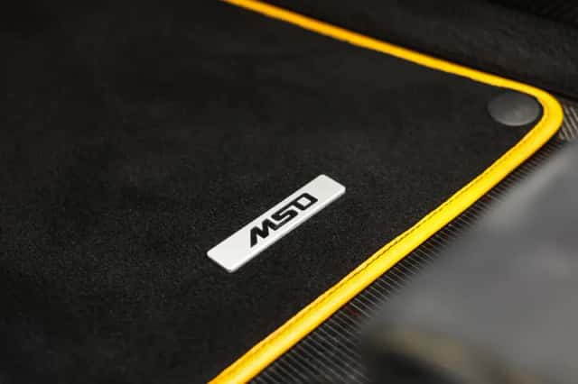 McLaren 600LT (2019) thumbnail 6