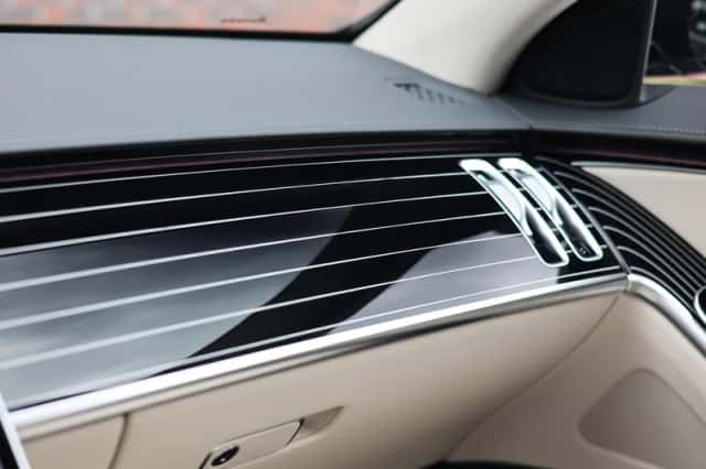 Mercedes-Benz S-Klasse (2023) thumbnail 5
