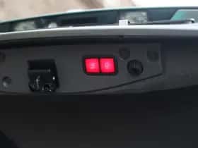 Mercedes-Benz SL63 (2008) thumbnail 29