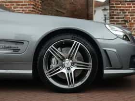 Mercedes-Benz SL63 (2008) thumbnail 59