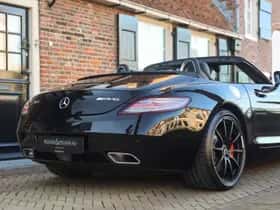 Mercedes-Benz SLS (2012) thumbnail 11