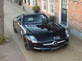 Mercedes-Benz SLS (2012) thumbnail 18