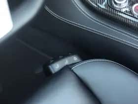 Mercedes-Benz SLS (2012) thumbnail 40