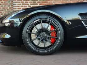 Mercedes-Benz SLS (2012) thumbnail 58