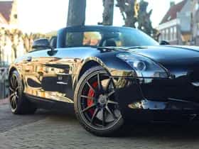Mercedes-Benz SLS (2012) thumbnail 7