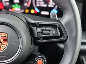 Porsche 992 (2025) thumbnail 31