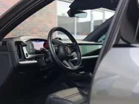 Porsche Cayenne (2024) thumbnail 29