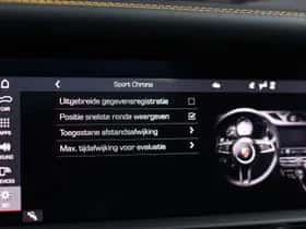 Porsche Macan (2022) thumbnail 55