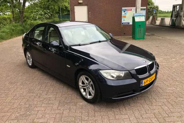 BMW 3-Serie (2008) thumbnail 2