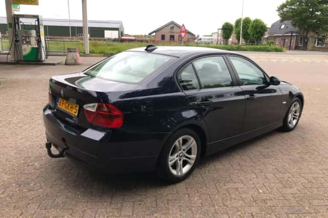 BMW 3-Serie (2008) thumbnail 4