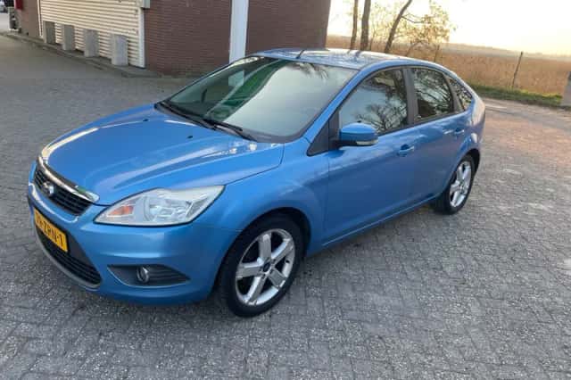 Ford Focus (2011) thumbnail 1