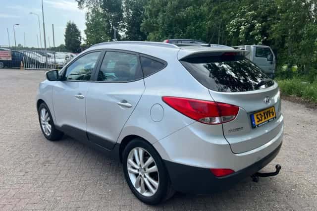 Hyundai ix35 (2012) thumbnail 6