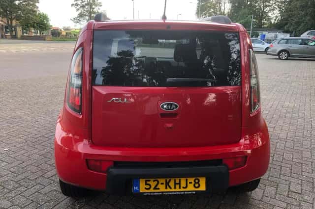 Kia Soul (2009) thumbnail 6